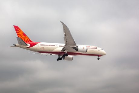Berikut Berbagai Dugaan Penyebab Kecelakaan Pesawat Air India